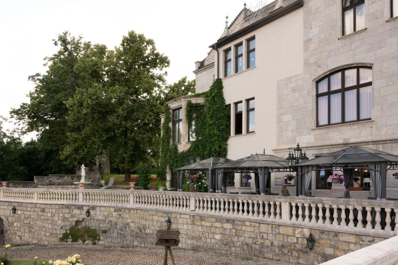 Schlosshotel Zum Markgrafen Кведлинбург Екстериор снимка