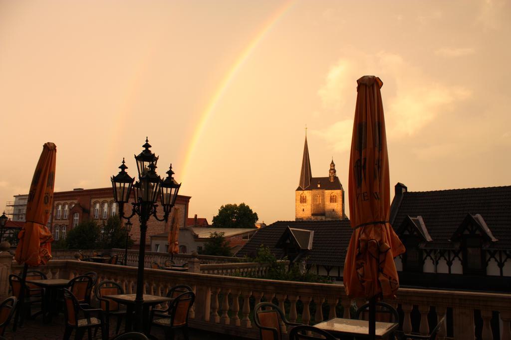 Schlosshotel Zum Markgrafen Кведлинбург Екстериор снимка